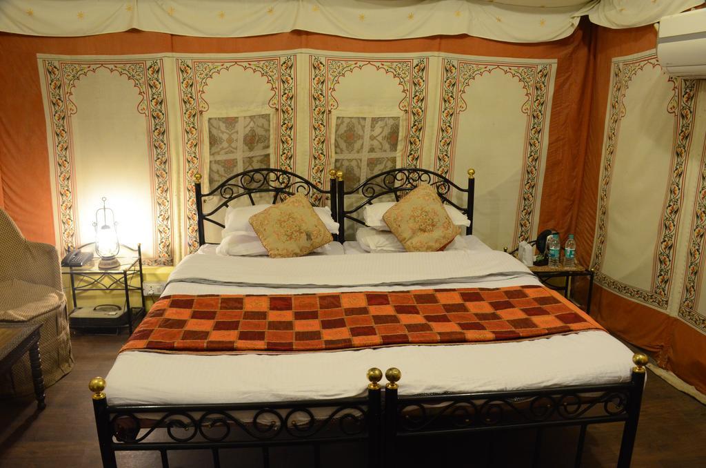 The Aravali Tent Resort Udaipur Bilik gambar