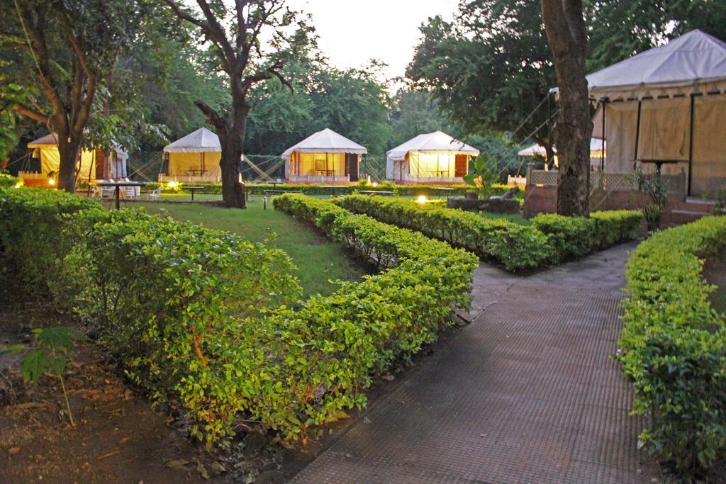 The Aravali Tent Resort Udaipur Luaran gambar